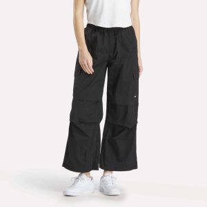 Women's Studio Style Cargo Pants