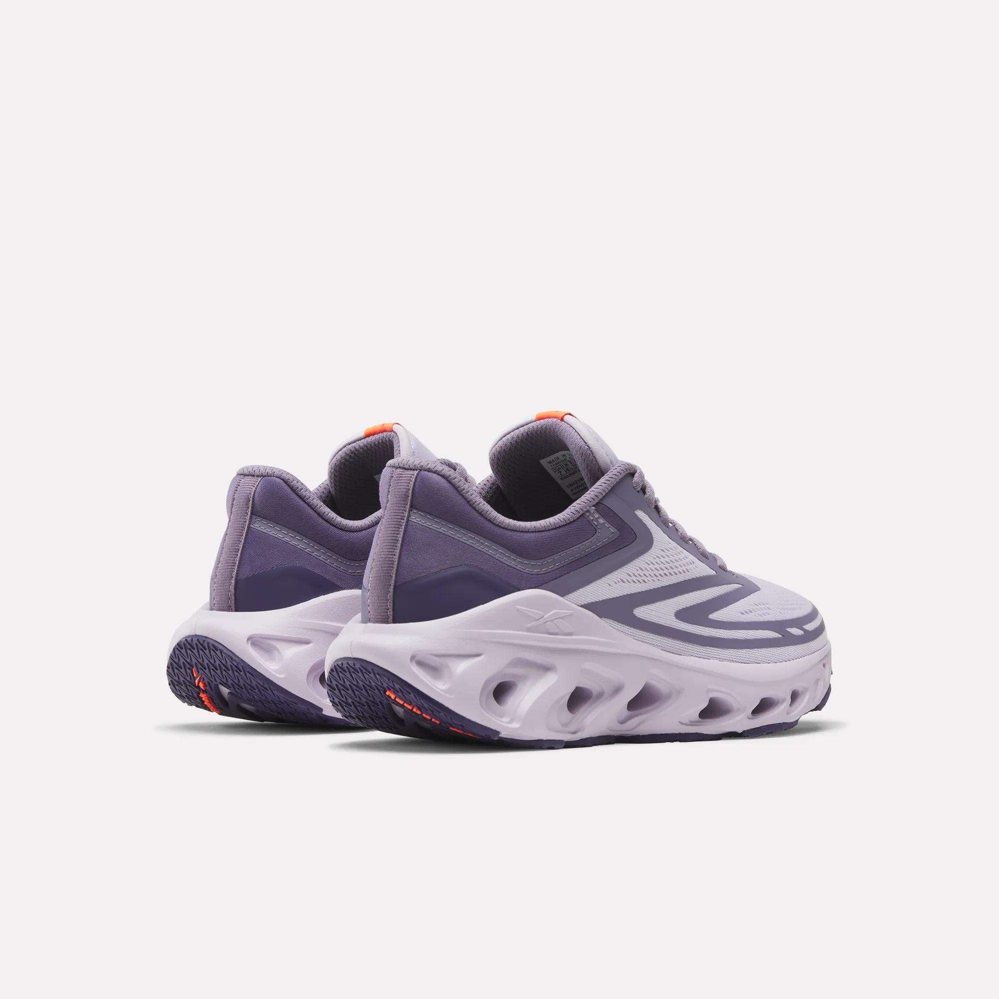 Women's Fuel Flex Run Shoes - Image 3